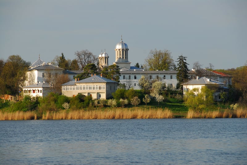 Pelerinaj la 3 Sfinti Martiri ai Inchisorilor comuniste